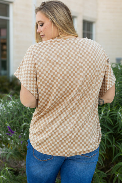 Khaki Checkerboard Short Batwing Sleeve Round Neck Plus Size T Shirt